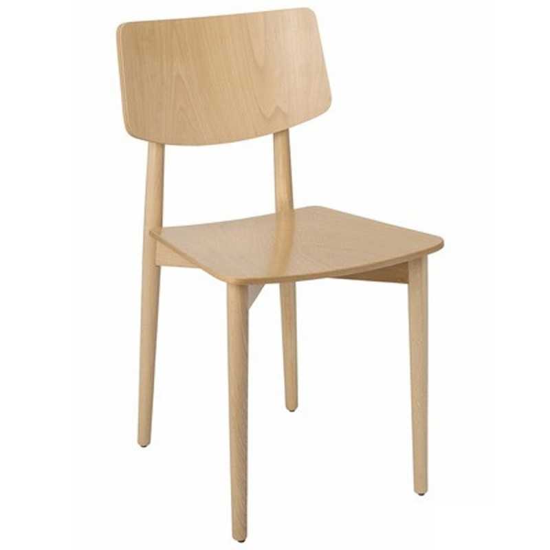 Resistente silla de madera con excelente acabado y variedad de colores