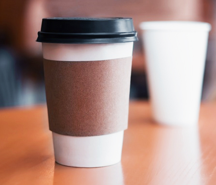 Las cafeterías españolas cobrarán el vaso de café para llevar